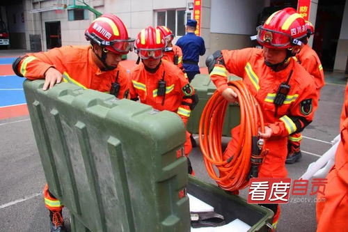 自貢地震救援實戰(zhàn)演練 連續(xù)三天挑戰(zhàn)極限