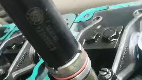 火花塞襯套拆裝工具在發動機維修中的應用與意義