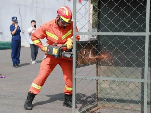 鐵嶺市消防救援支隊(duì)成功舉辦2021年全市消防行業(yè)職業(yè)技能競(jìng)賽 助推消防裝備現(xiàn)代化建設(shè)