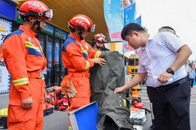 南昌市消防救援支隊(duì)的先進(jìn)消防救援設(shè)備